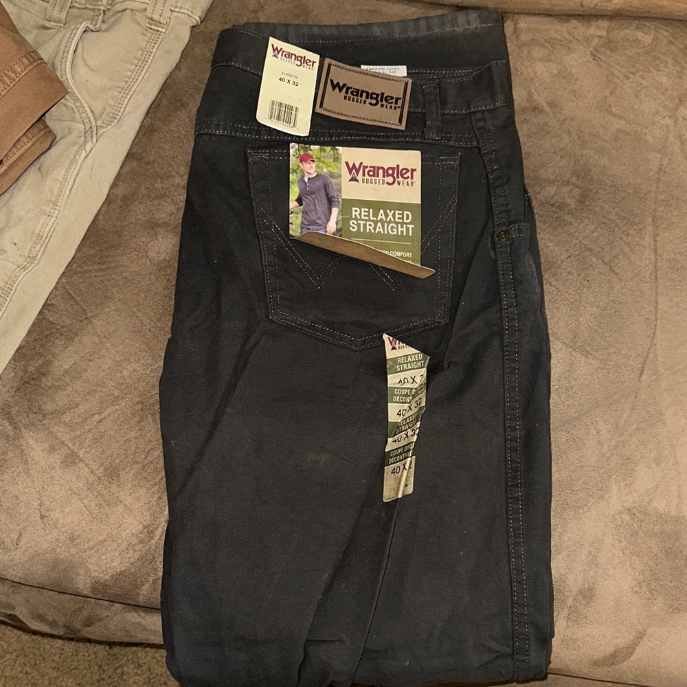 Wrangler men’s grey pants 40x32